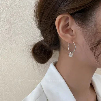 Kore Küpe moda takı Bildirimi Küpe Küçük Çelenk Hoop Küpe Kadınlar İçin Oorbellen Saplama Küpe Toptan
